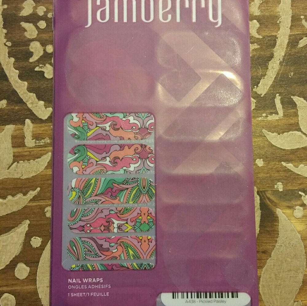 NEW Jamberry Nail Wraps Pickled Paisley